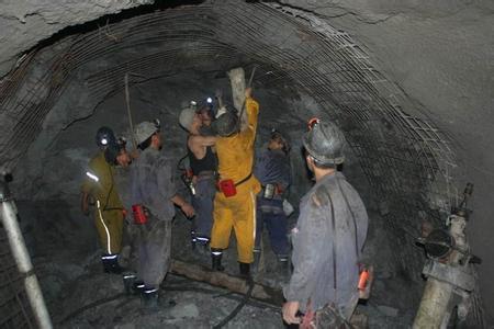 青龙工程爆破中的危险因素分析以及应对工程爆破危险的措施